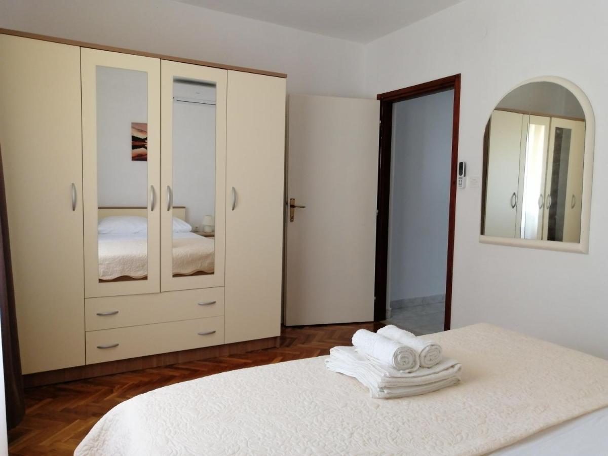 Holiday House Tunjarice Obrovac Esterno foto